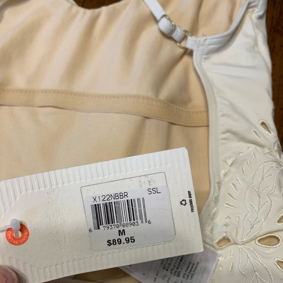 NWT Billabong White/Cream One Piece Swimsuit Medium - Picture 6 of 7
